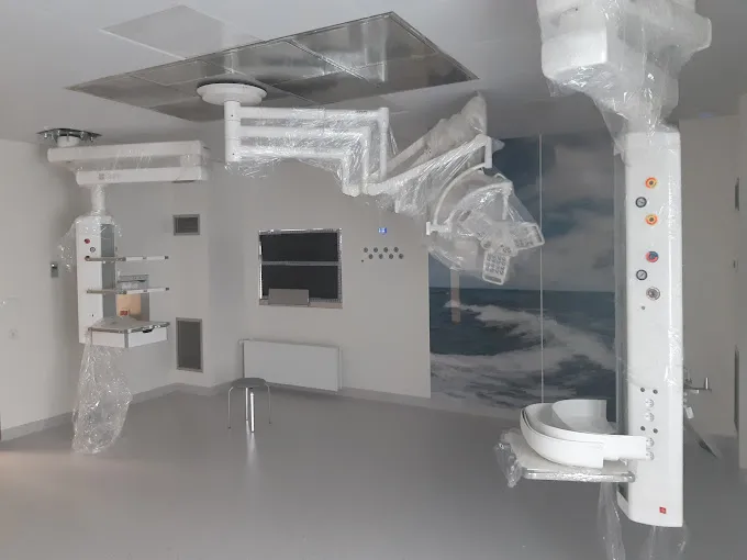 Kolumny anestezjologiczne zamontowane przez Instal Mont